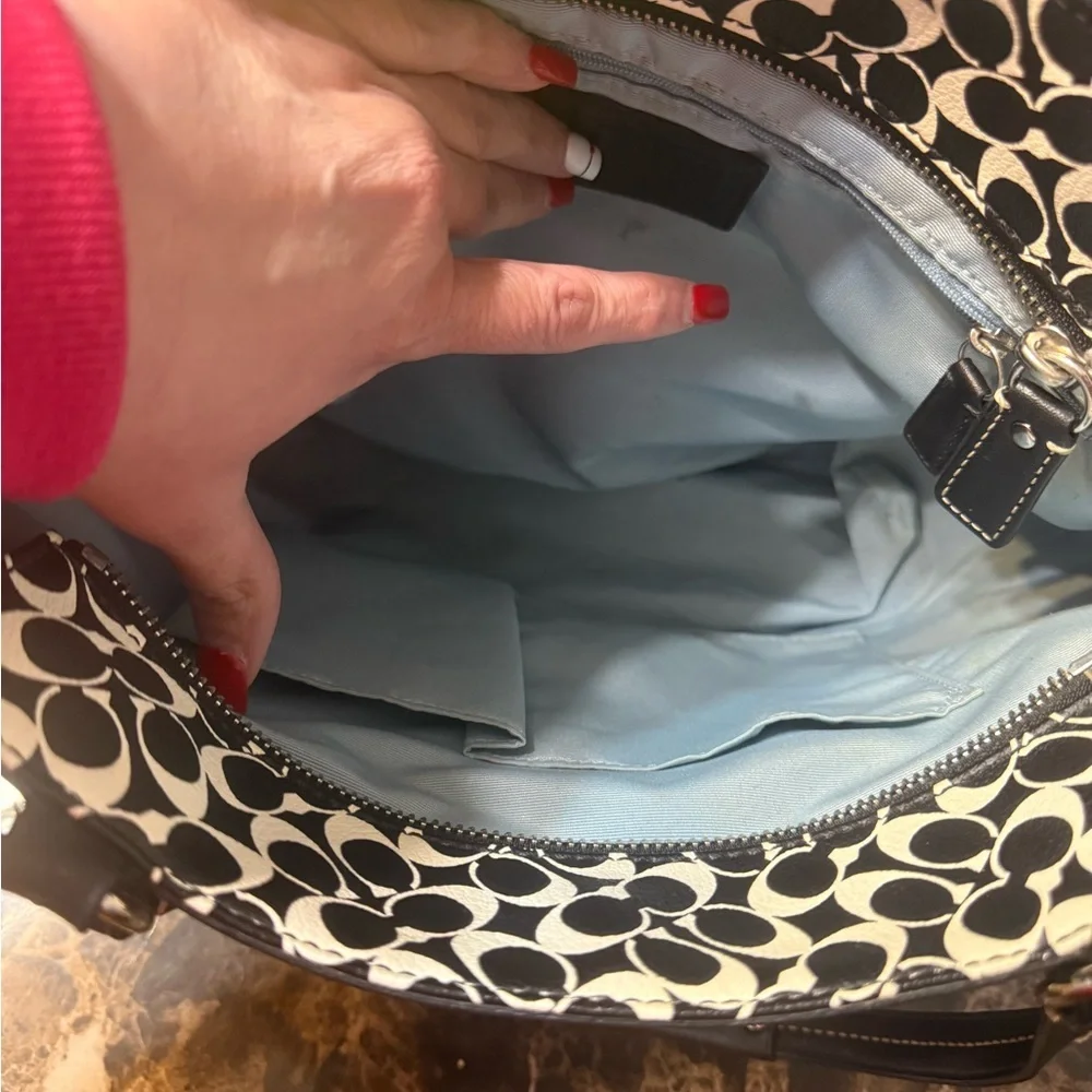 🖤 Coach Chelsea Heritage Stripe Signature Tote F15137 Black White